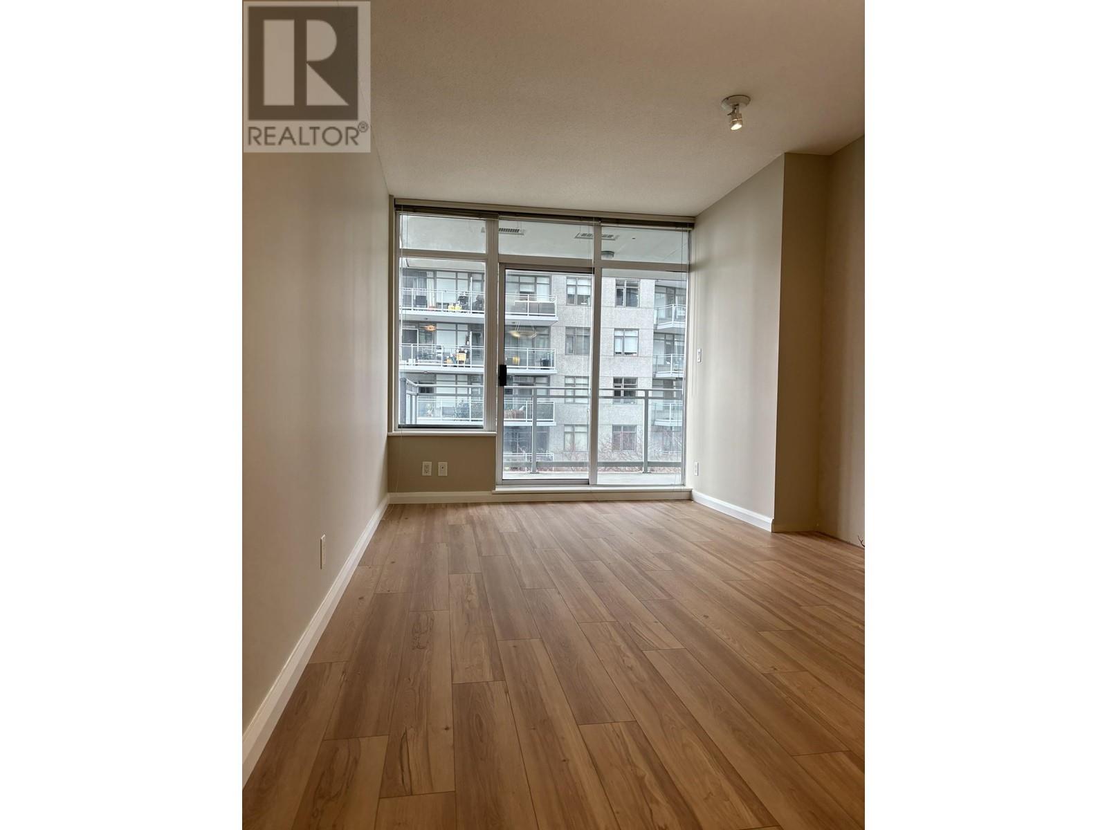 1110 888 Carnarvon Street, New Westminster, British Columbia  V3M 0C6 - Photo 3 - R2863345