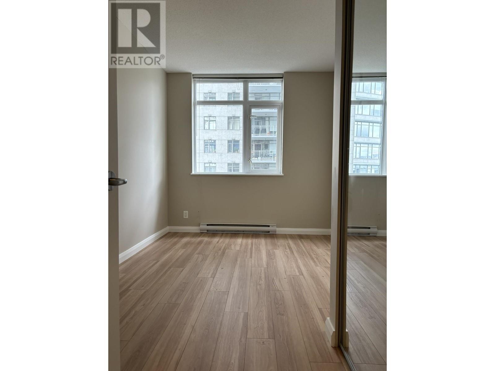 1110 888 Carnarvon Street, New Westminster, British Columbia  V3M 0C6 - Photo 8 - R2863345