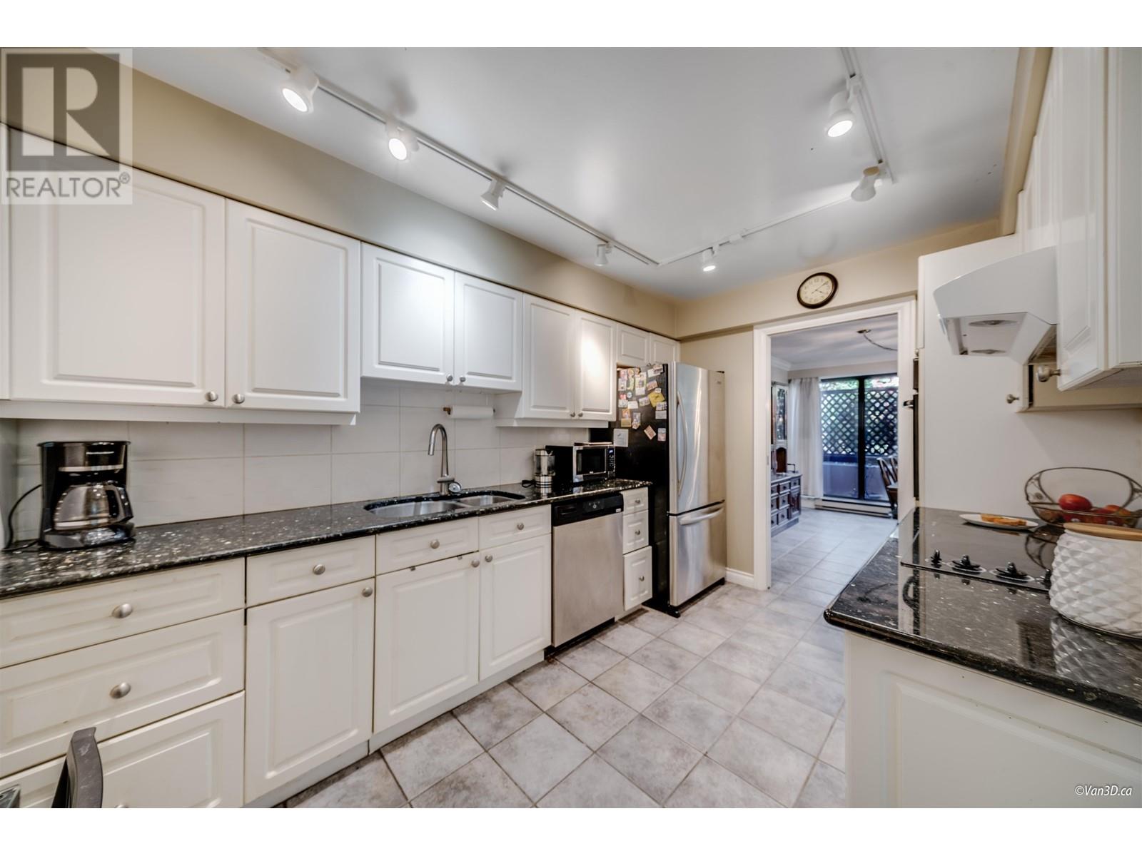 16 1425 Lamey's Mill Road, Vancouver, British Columbia  V6H 3W2 - Photo 10 - R2863363