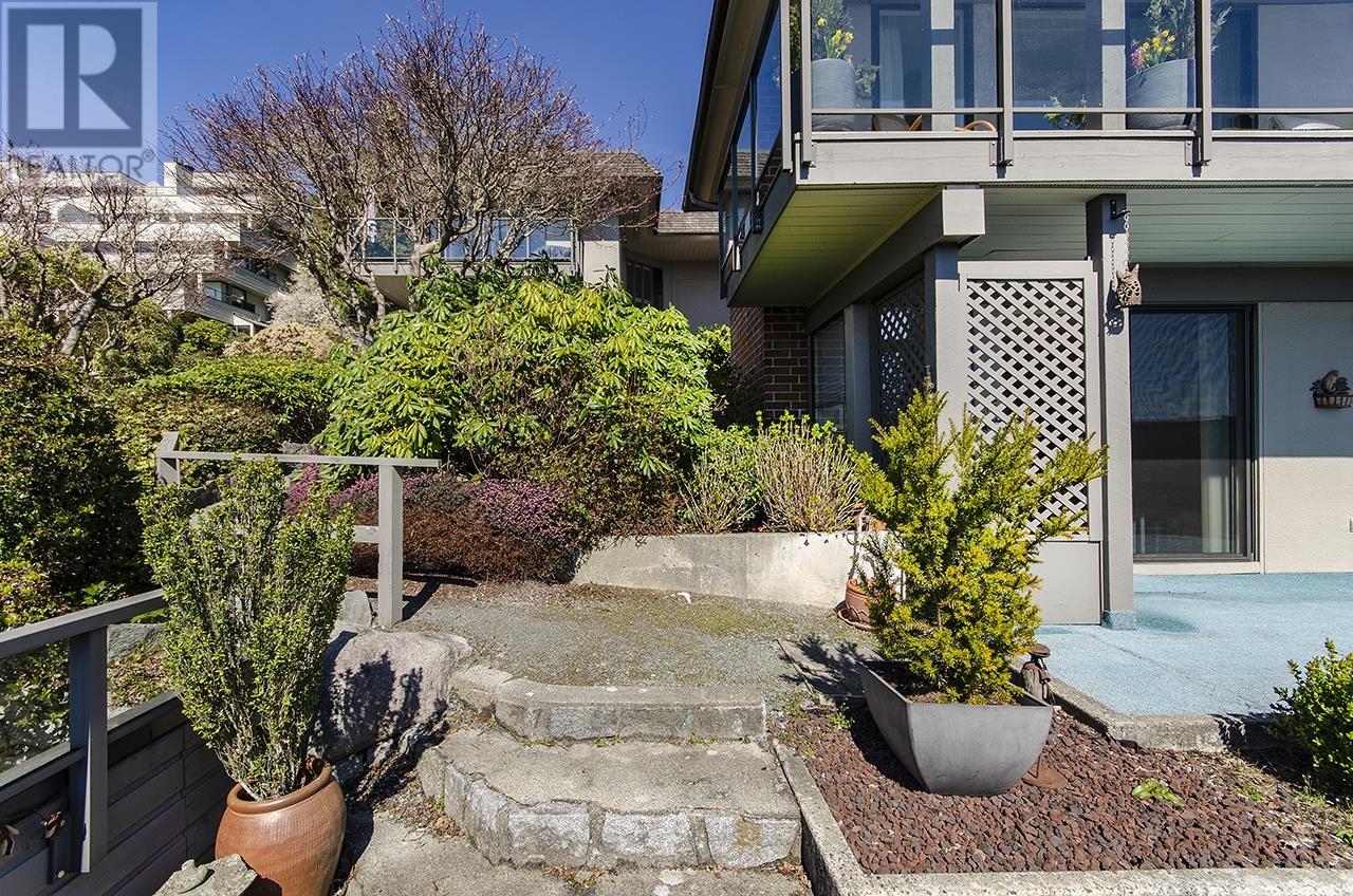 34 2216 Folkestone Way, West Vancouver, British Columbia  V7S 2X7 - Photo 27 - R2863394