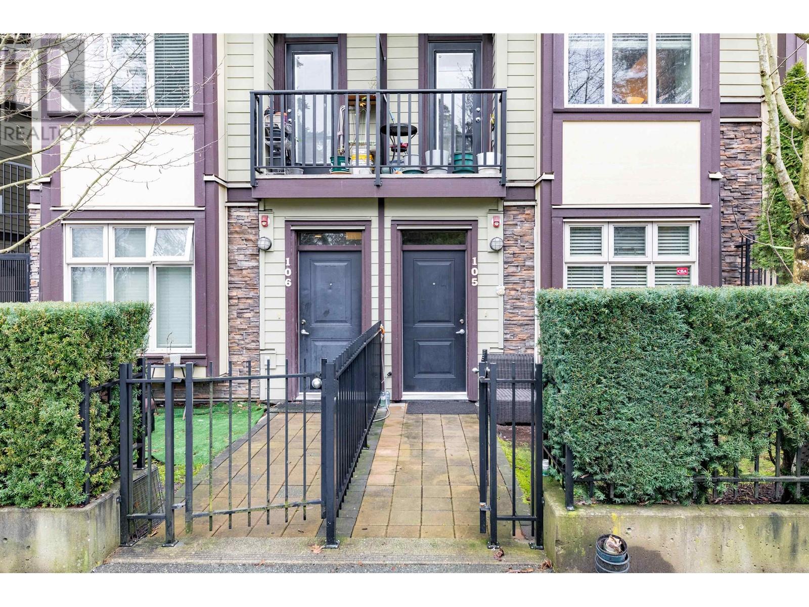 105 5588 Patterson Avenue, Burnaby, British Columbia  V5H 0A7 - Photo 2 - R2863392