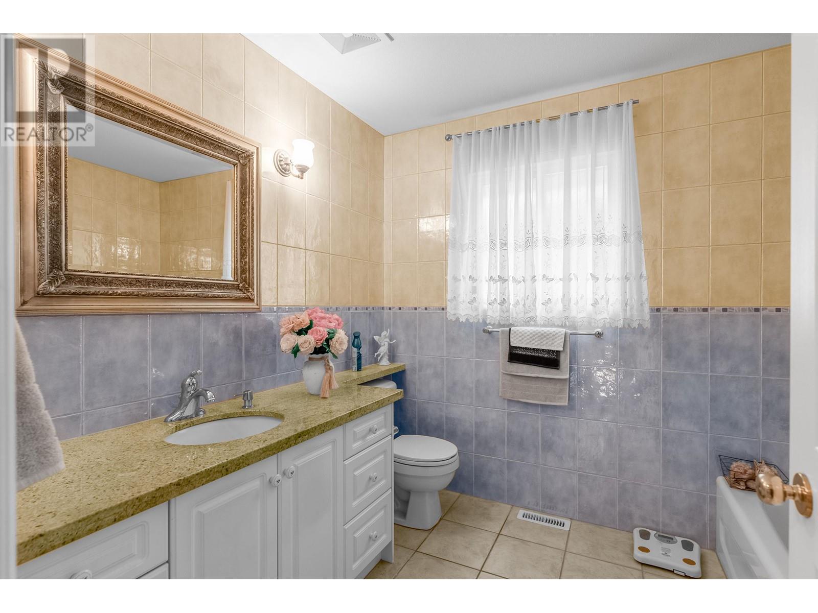 1132 Amazon Drive, Port Coquitlam, British Columbia  V3B 8G6 - Photo 25 - R2863398