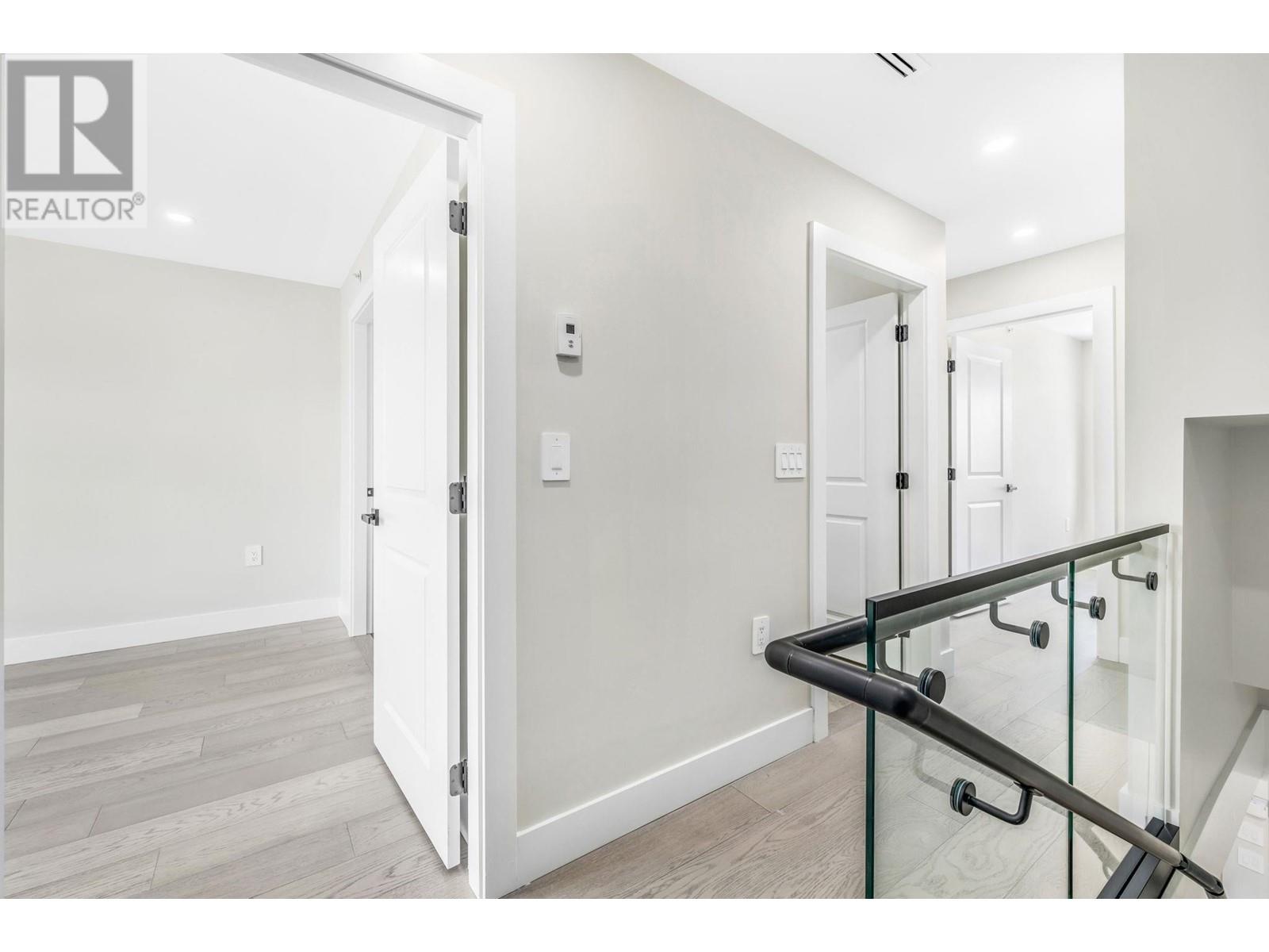 5061 Clarendon Street, Vancouver, British Columbia  V5R 3J6 - Photo 18 - R2857091