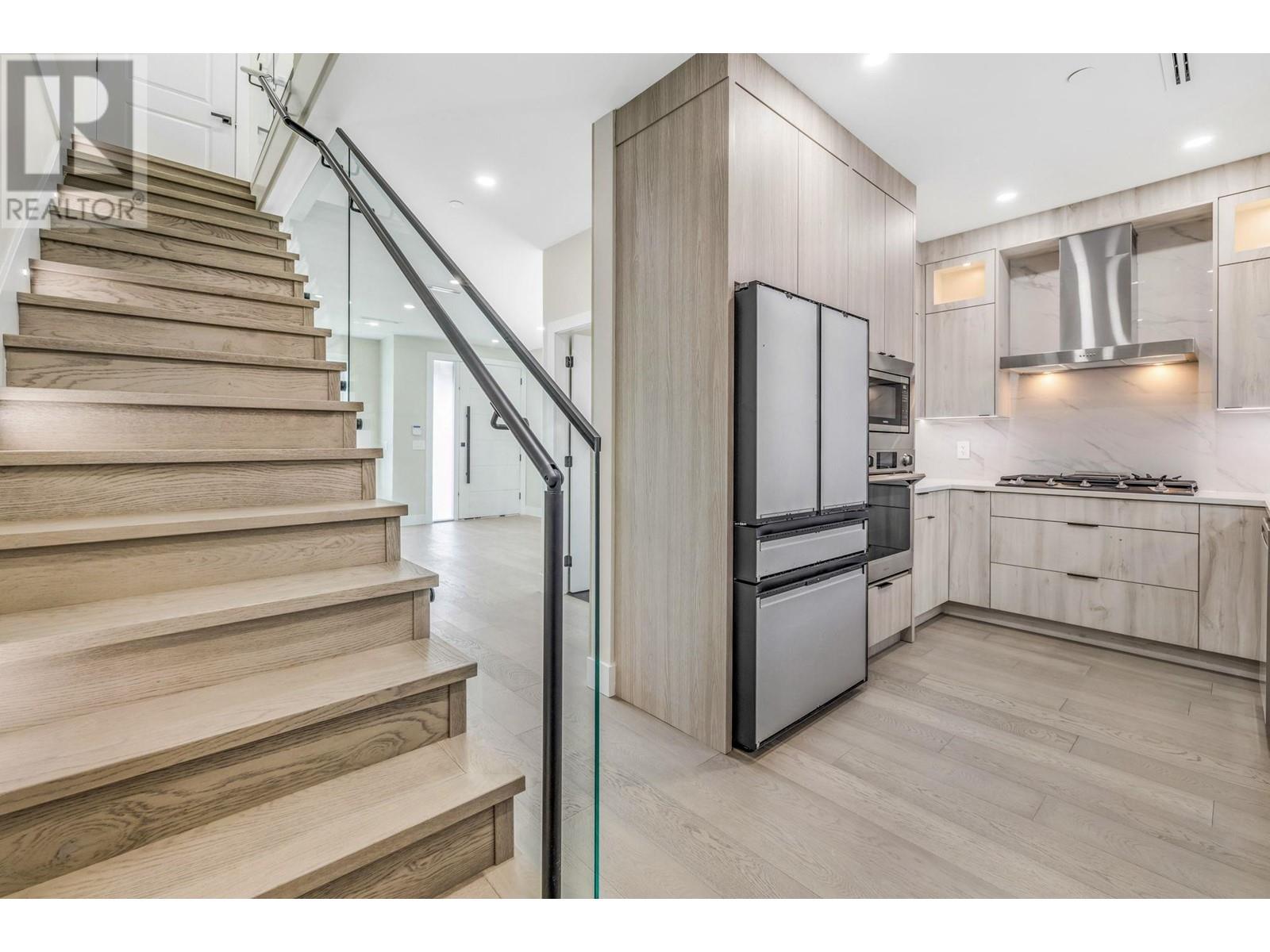 5061 Clarendon Street, Vancouver, British Columbia  V5R 3J6 - Photo 14 - R2857091