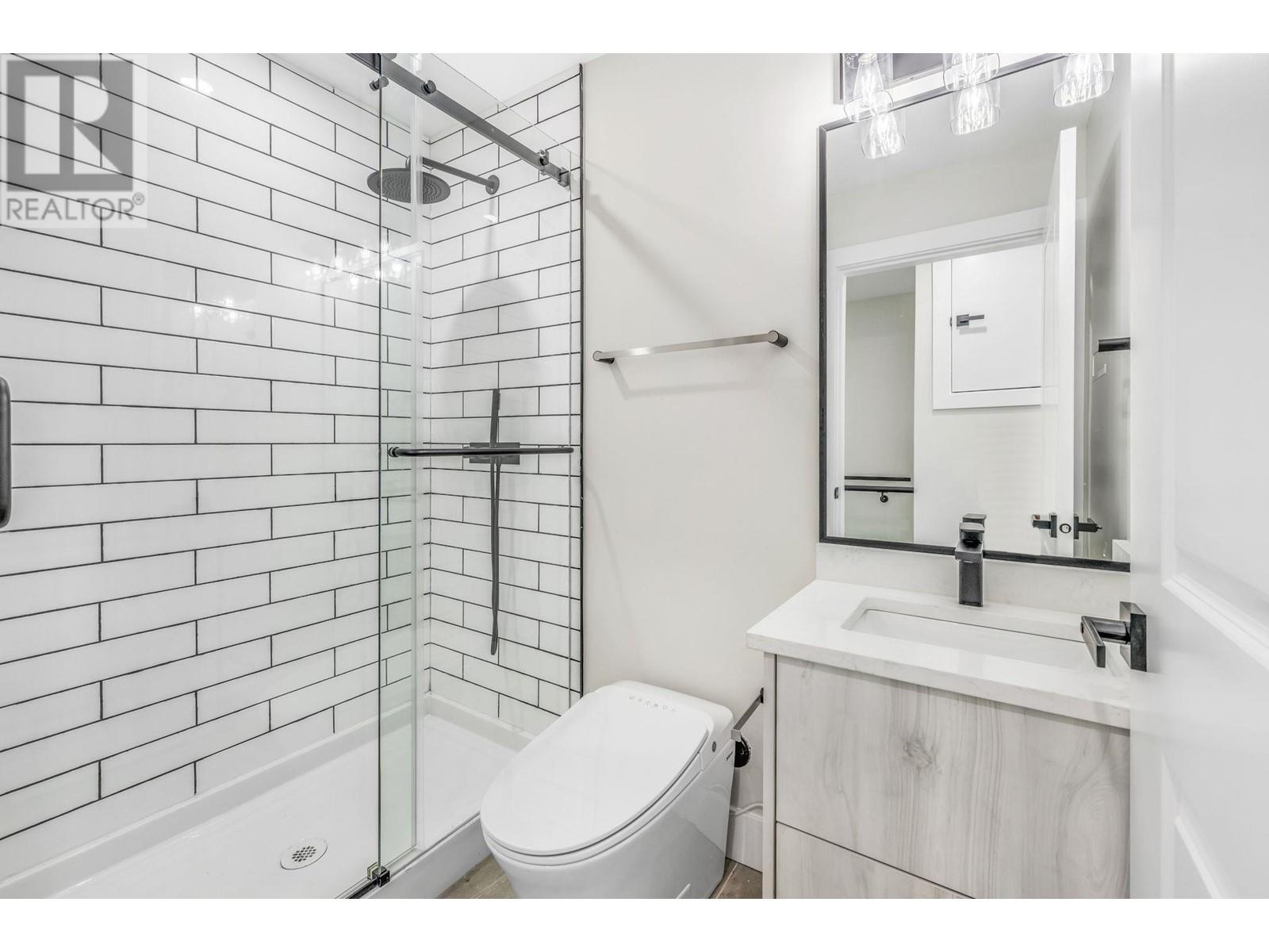 5061 Clarendon Street, Vancouver, British Columbia  V5R 3J6 - Photo 22 - R2857091