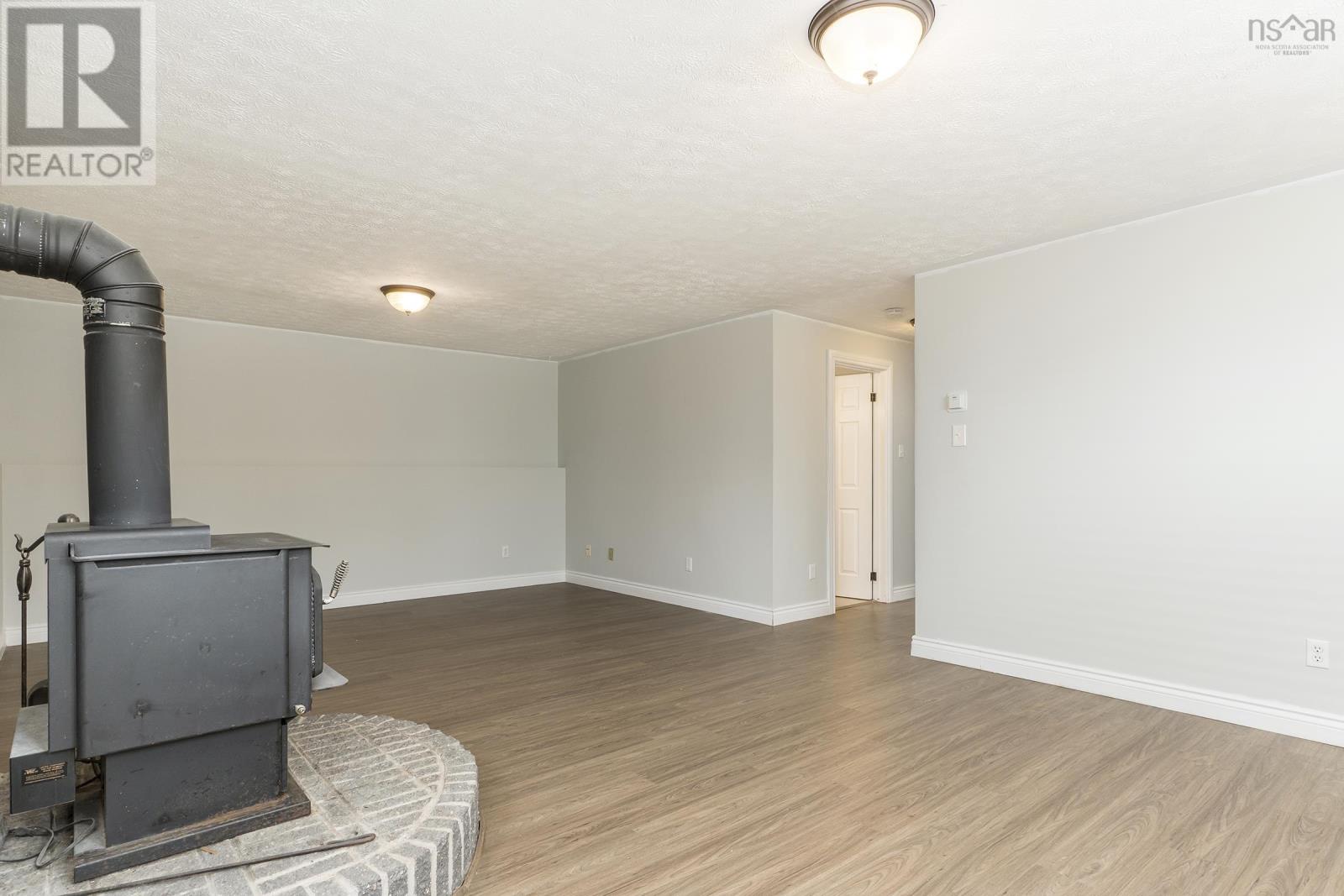 102 Charles Road, Timberlea, Nova Scotia  B3T 1J6 - Photo 26 - 202405507