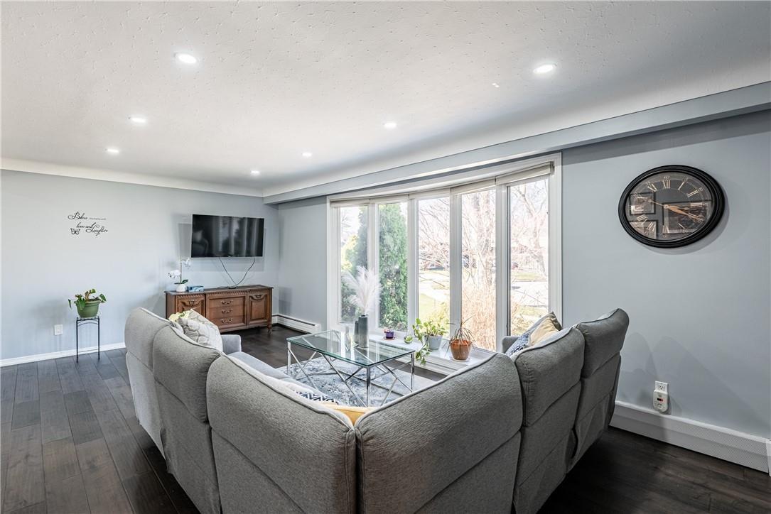 4126 London Court, Niagara Falls, Ontario  L2E 6K2 - Photo 6 - H4189058