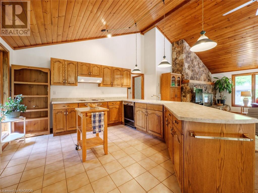 35 Avele Road, South Bruce Peninsula, Ontario  N0H 2T0 - Photo 13 - 40561009