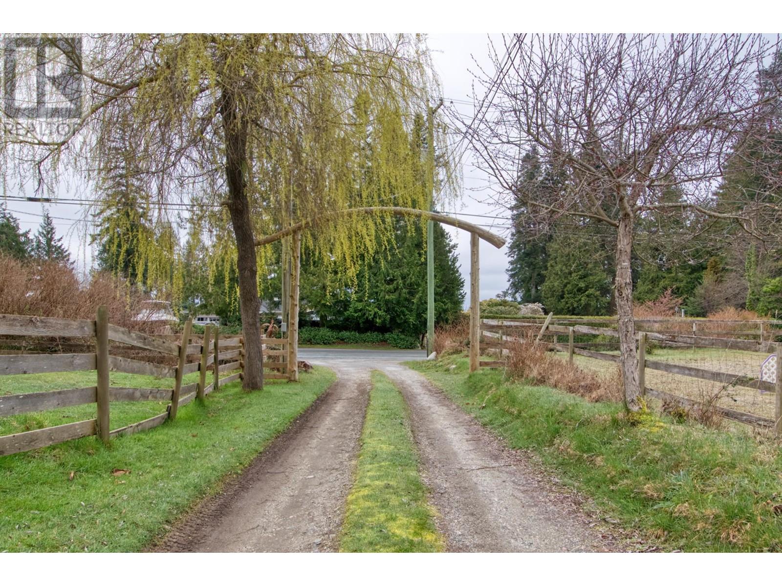 8034 Redrooffs Road, Halfmoon Bay, British Columbia  V0N 1Y1 - Photo 26 - R2863415