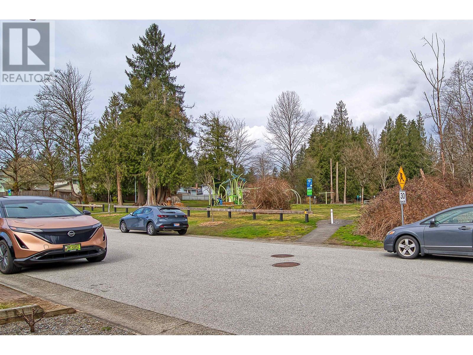 1268 Chelsea Avenue, Port Coquitlam, British Columbia  V3B 7J9 - Photo 3 - R2863421