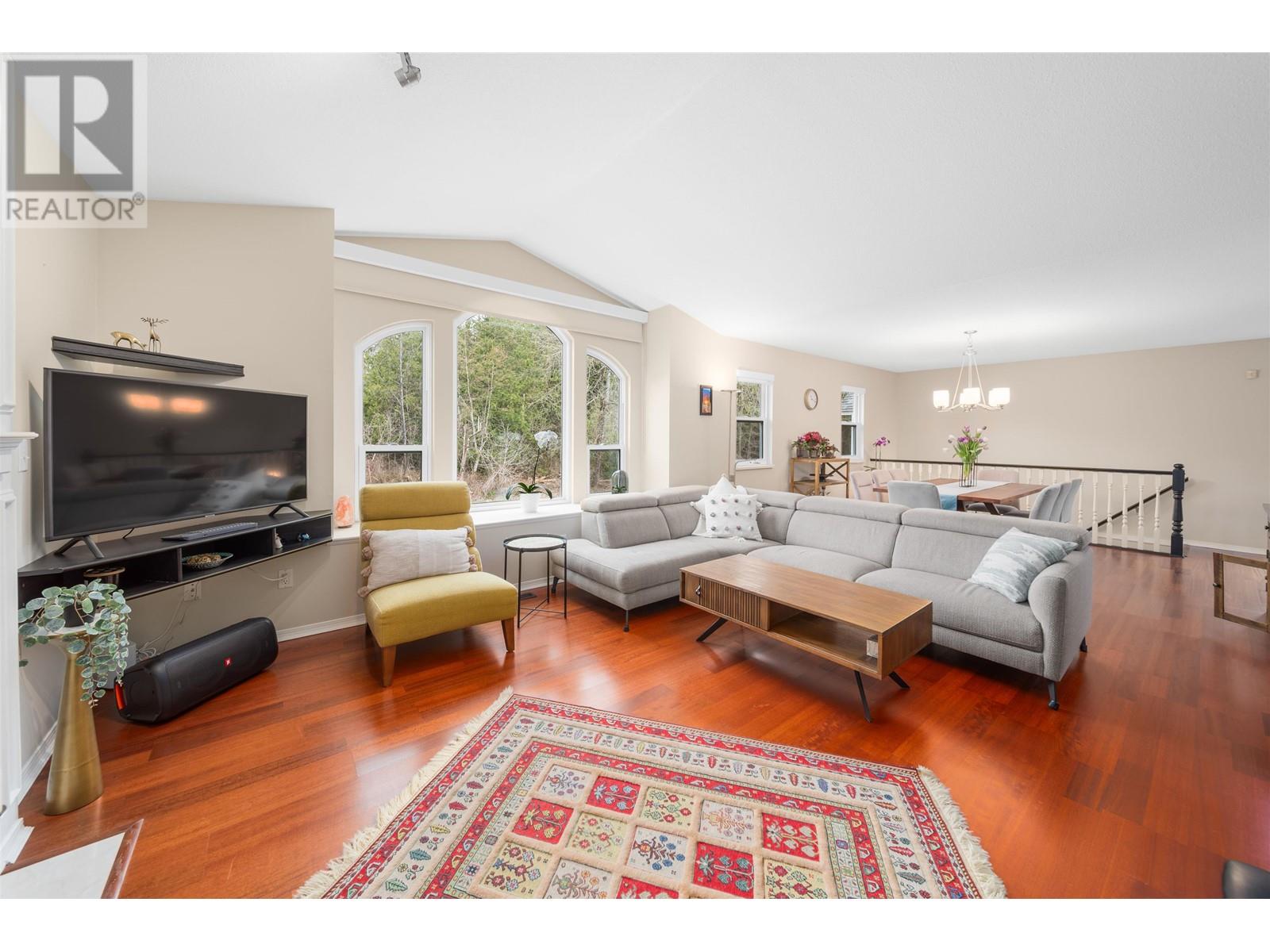 1268 Chelsea Avenue, Port Coquitlam, British Columbia  V3B 7J9 - Photo 4 - R2863421