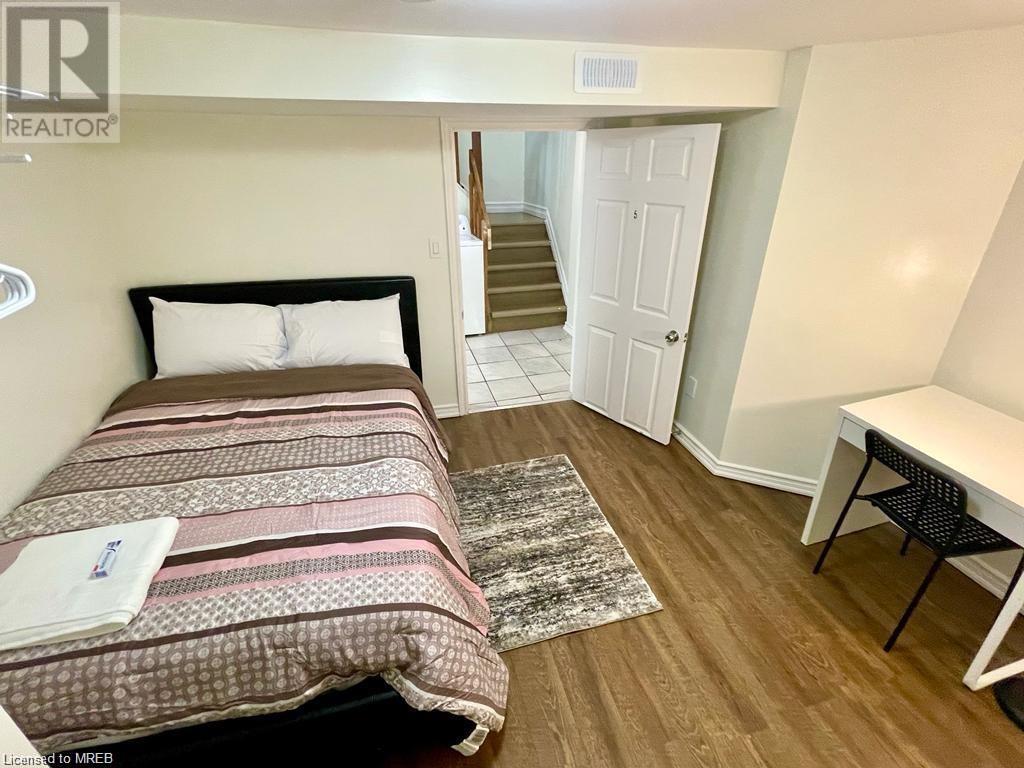 121 West 5th Street, Hamilton, Ontario  L9C 3N7 - Photo 19 - 40541325