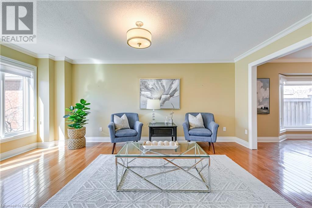 2155 Pineview Drive, Oakville, Ontario  L6H 5M3 - Photo 13 - 40554740