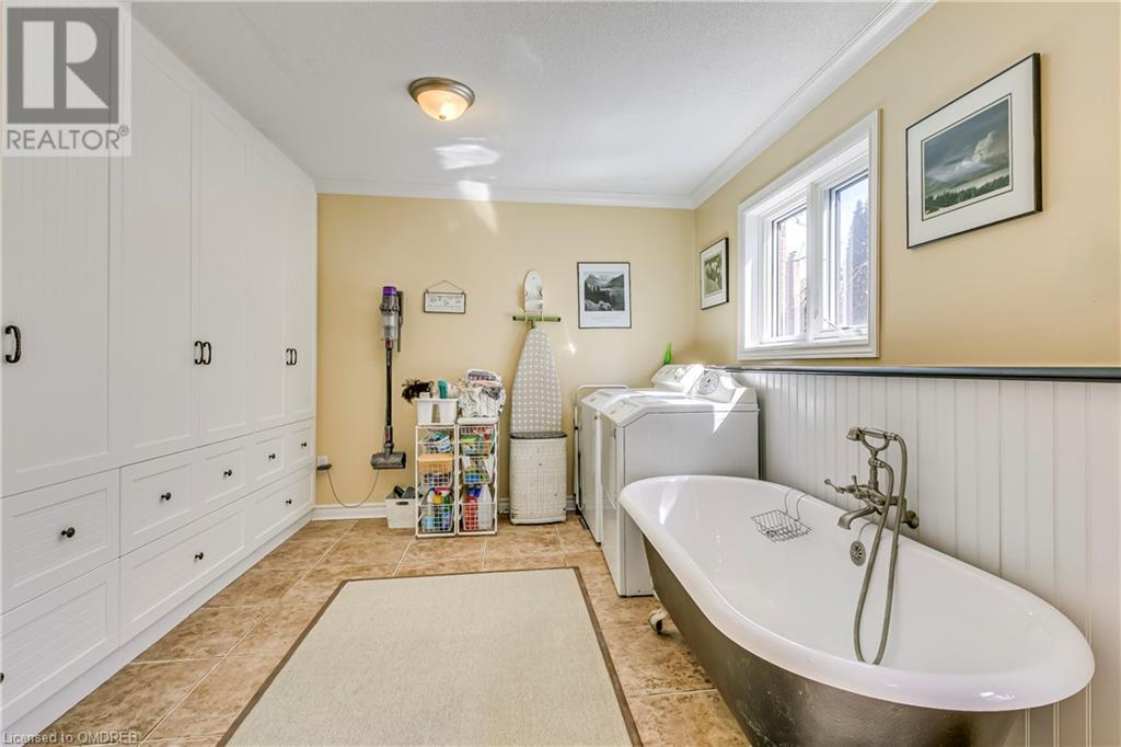 2155 Pineview Drive, Oakville, Ontario  L6H 5M3 - Photo 17 - 40554740