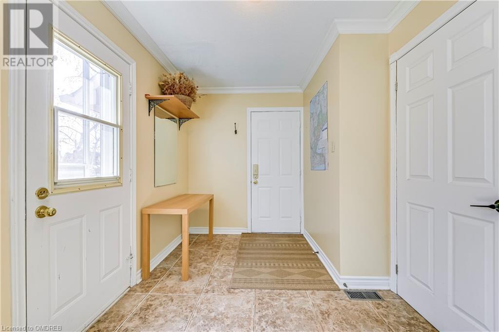 2155 Pineview Drive, Oakville, Ontario  L6H 5M3 - Photo 18 - 40554740