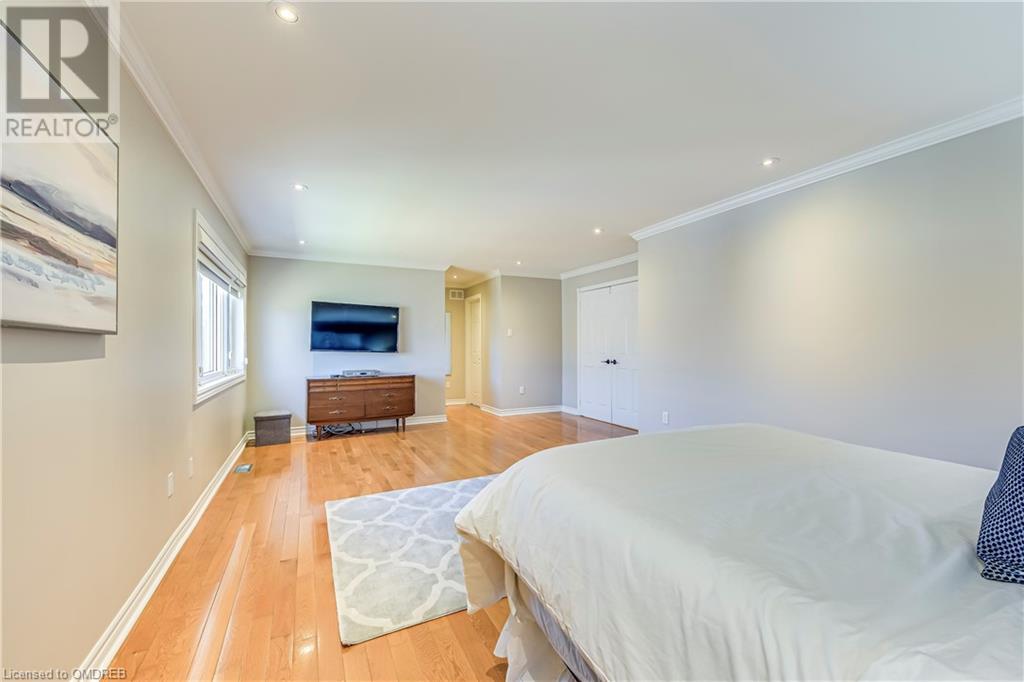 2155 Pineview Drive, Oakville, Ontario  L6H 5M3 - Photo 24 - 40554740