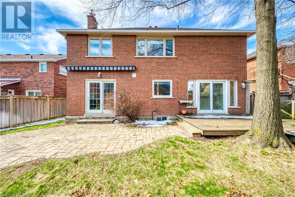 2155 Pineview Drive, Oakville, Ontario  L6H 5M3 - Photo 47 - 40554740