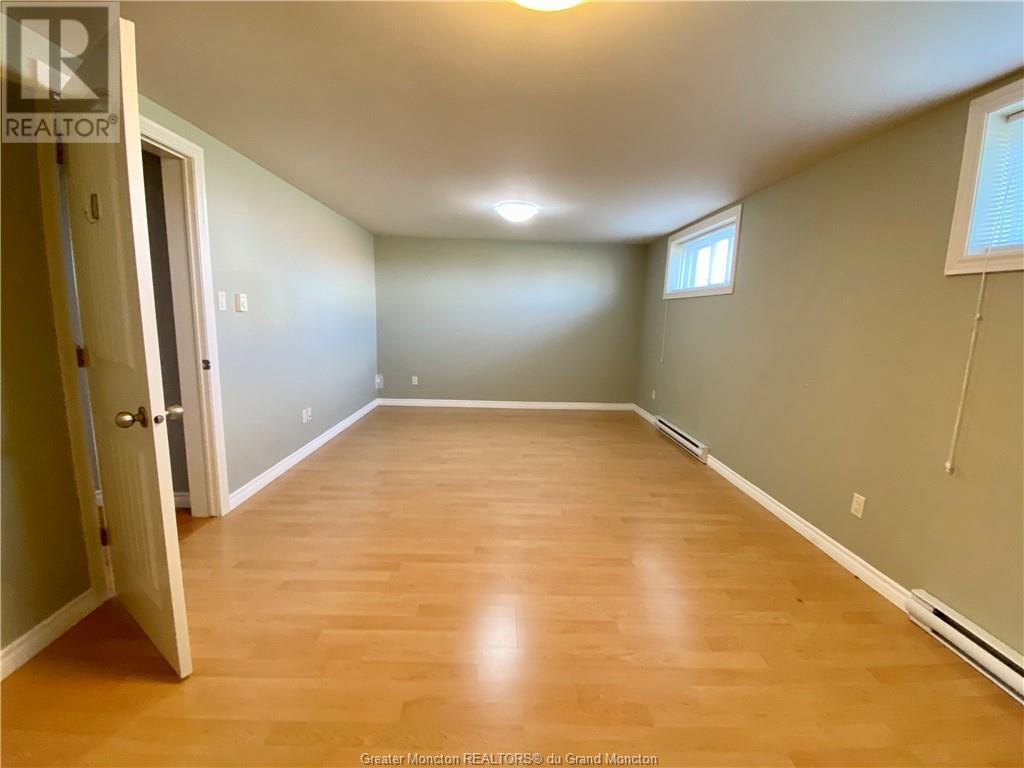 162 Oak Ridge Dr, Moncton, New Brunswick  E1G 0M2 - Photo 30 - M158248
