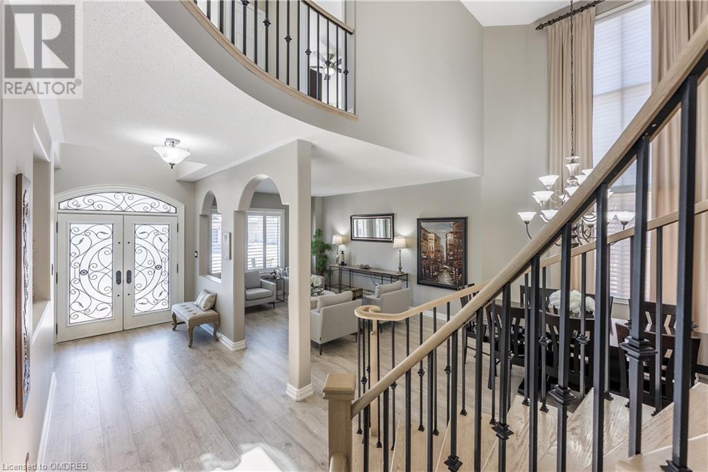 4263 Clubview Drive, Burlington, Ontario  L7M 4X2 - Photo 9 - 40561365