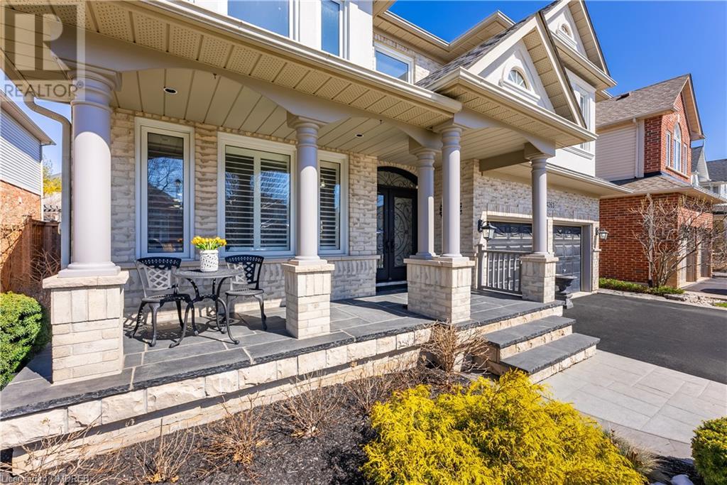4263 Clubview Drive, Burlington, Ontario  L7M 4X2 - Photo 2 - 40561365