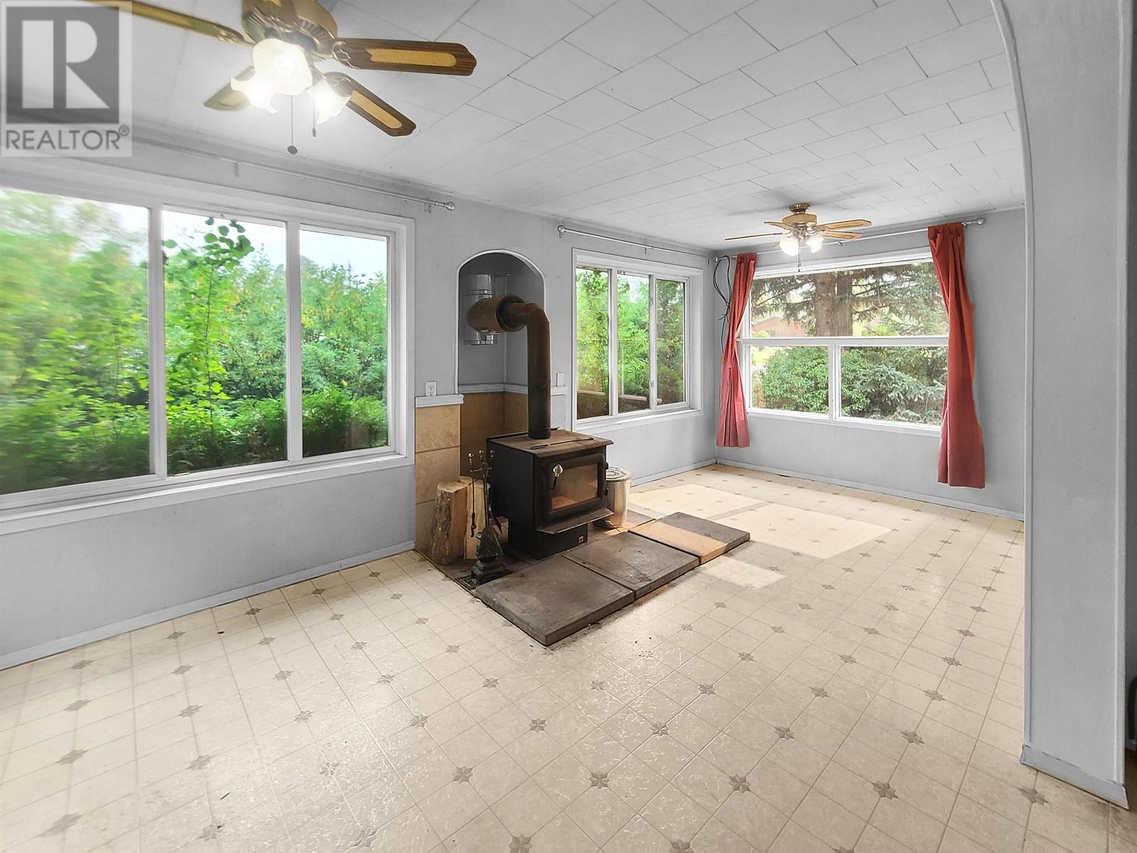 1275 4th Avenue, Valemount, British Columbia  V0E 2Z0 - Photo 13 - R2863442