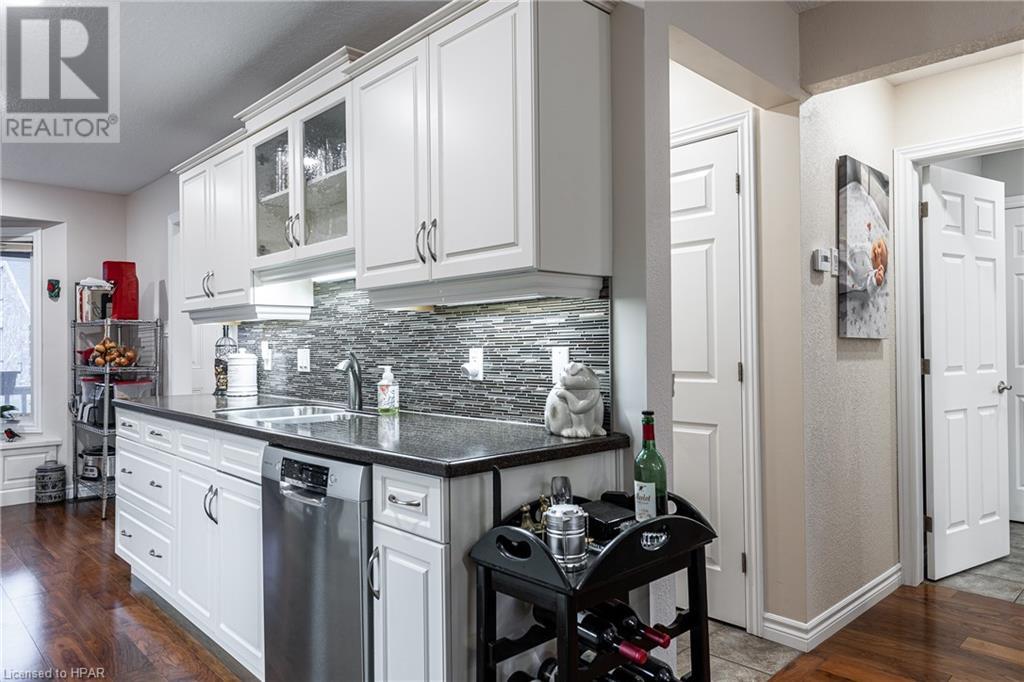 50 Galt Road Unit# 149, Stratford, Ontario  N5A 0B2 - Photo 8 - 40559965