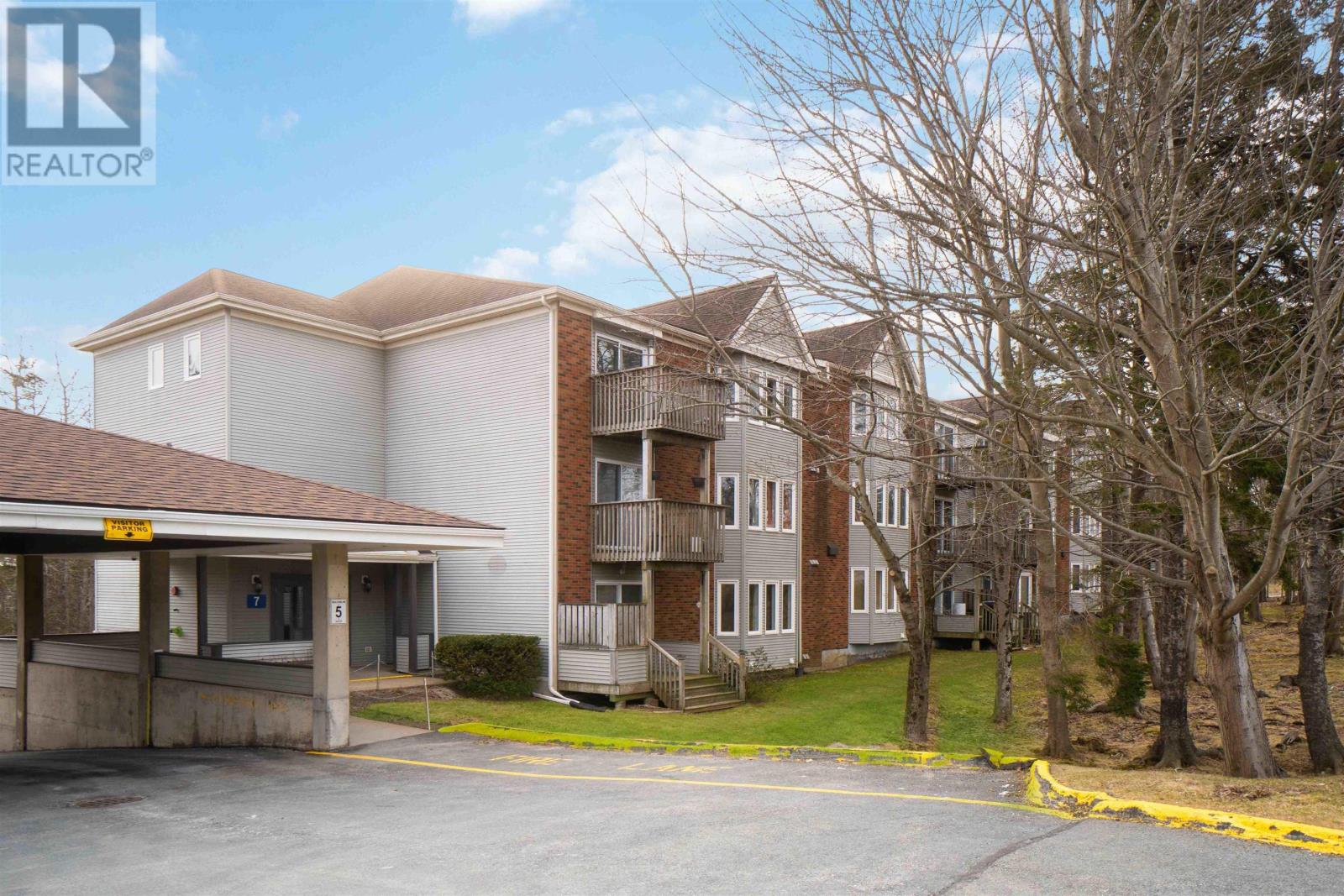 319 7 Forest Hills Parkway, Cole Harbour, Nova Scotia  B2W 0M4 - Photo 2 - 202405593