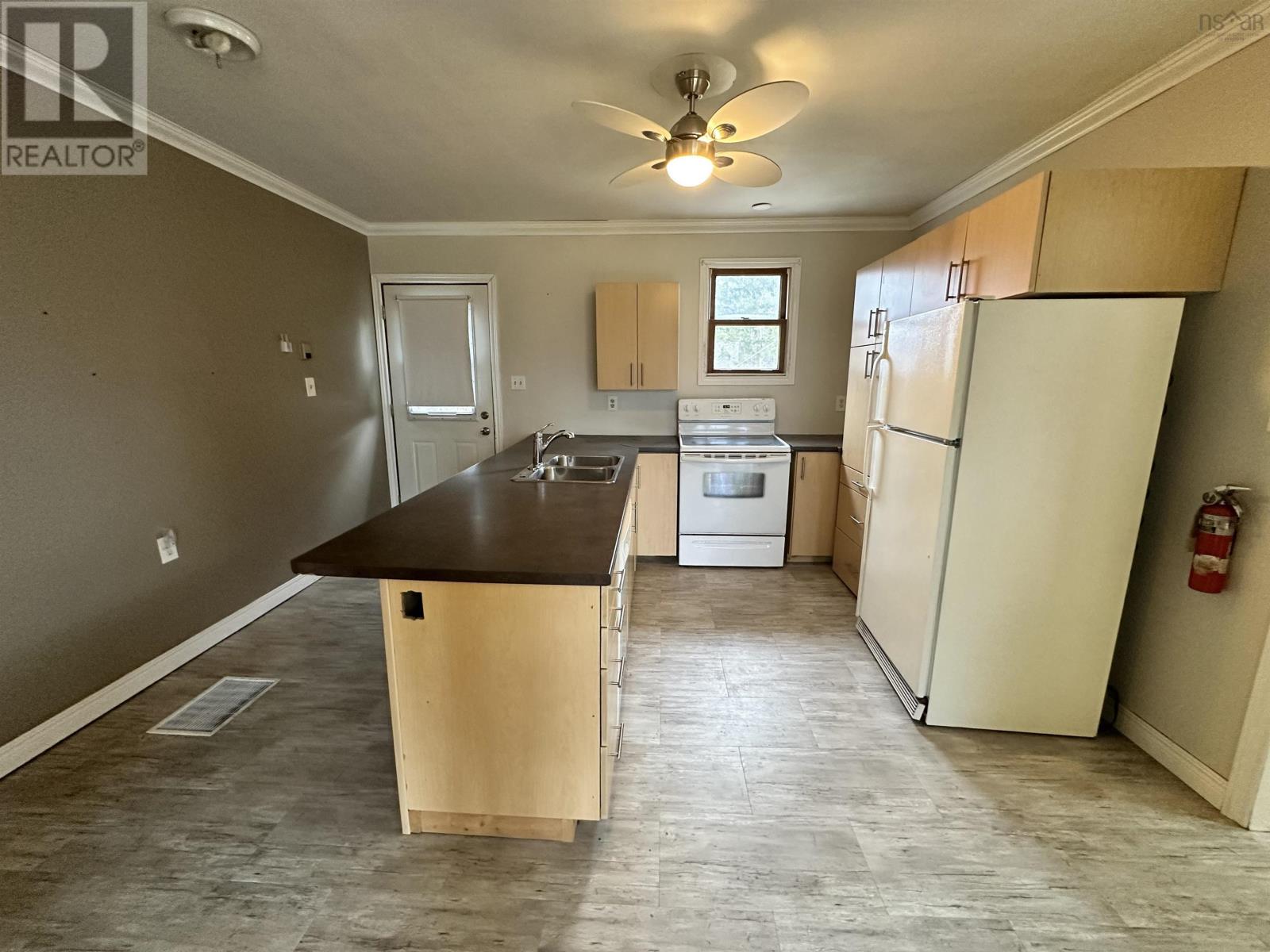 79 Sears Mullen Road, New Tusket, Nova Scotia  B0W 3T0 - Photo 6 - 202405598