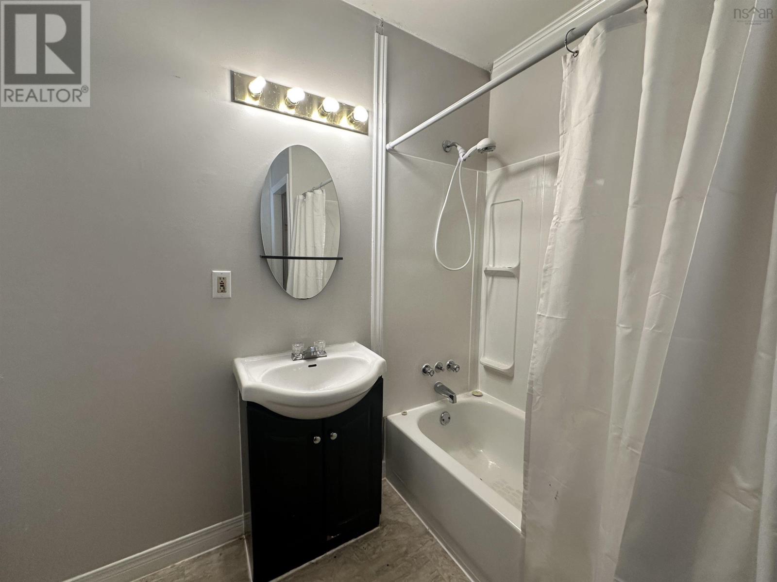 79 Sears Mullen Road, New Tusket, Nova Scotia  B0W 3T0 - Photo 9 - 202405598
