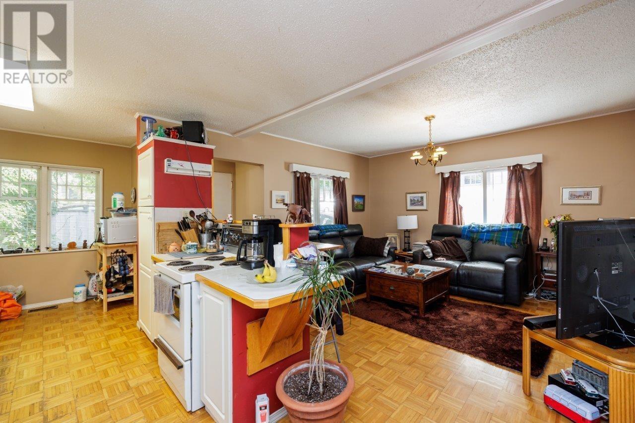 123 E Kings Road, North Vancouver, British Columbia  V7N 1H4 - Photo 21 - R2863552