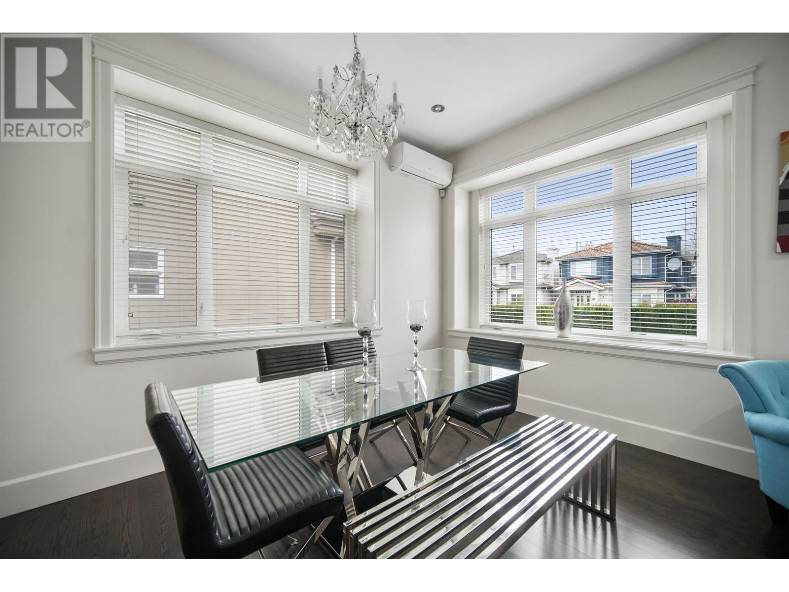 Listing Picture 6 of 24 : 796 E 52ND AVENUE, Vancouver / 溫哥華 - 魯藝地產 Yvonne Lu Group - MLS Medallion Club Member