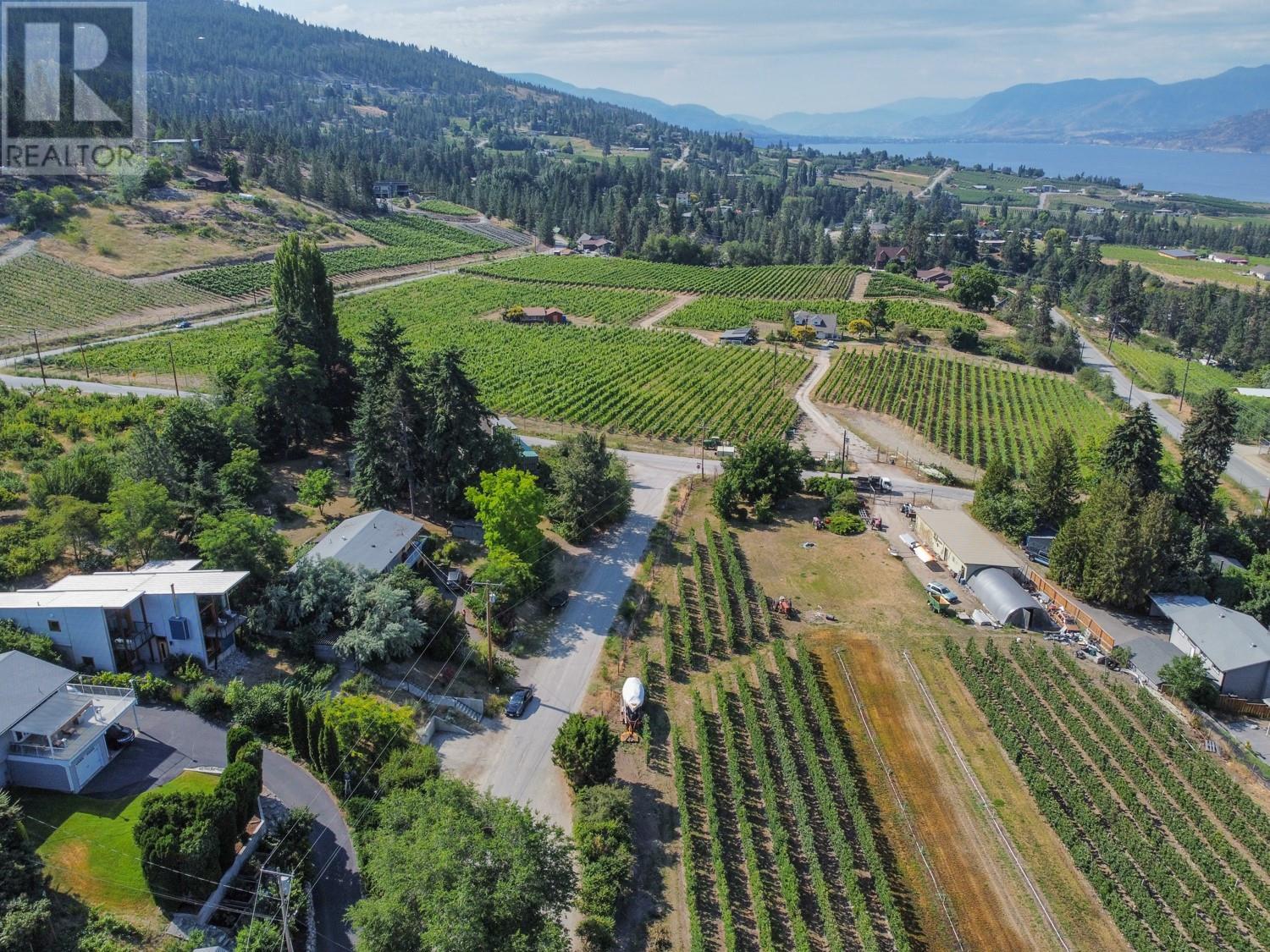 3818 ALBRECHT Road Naramata