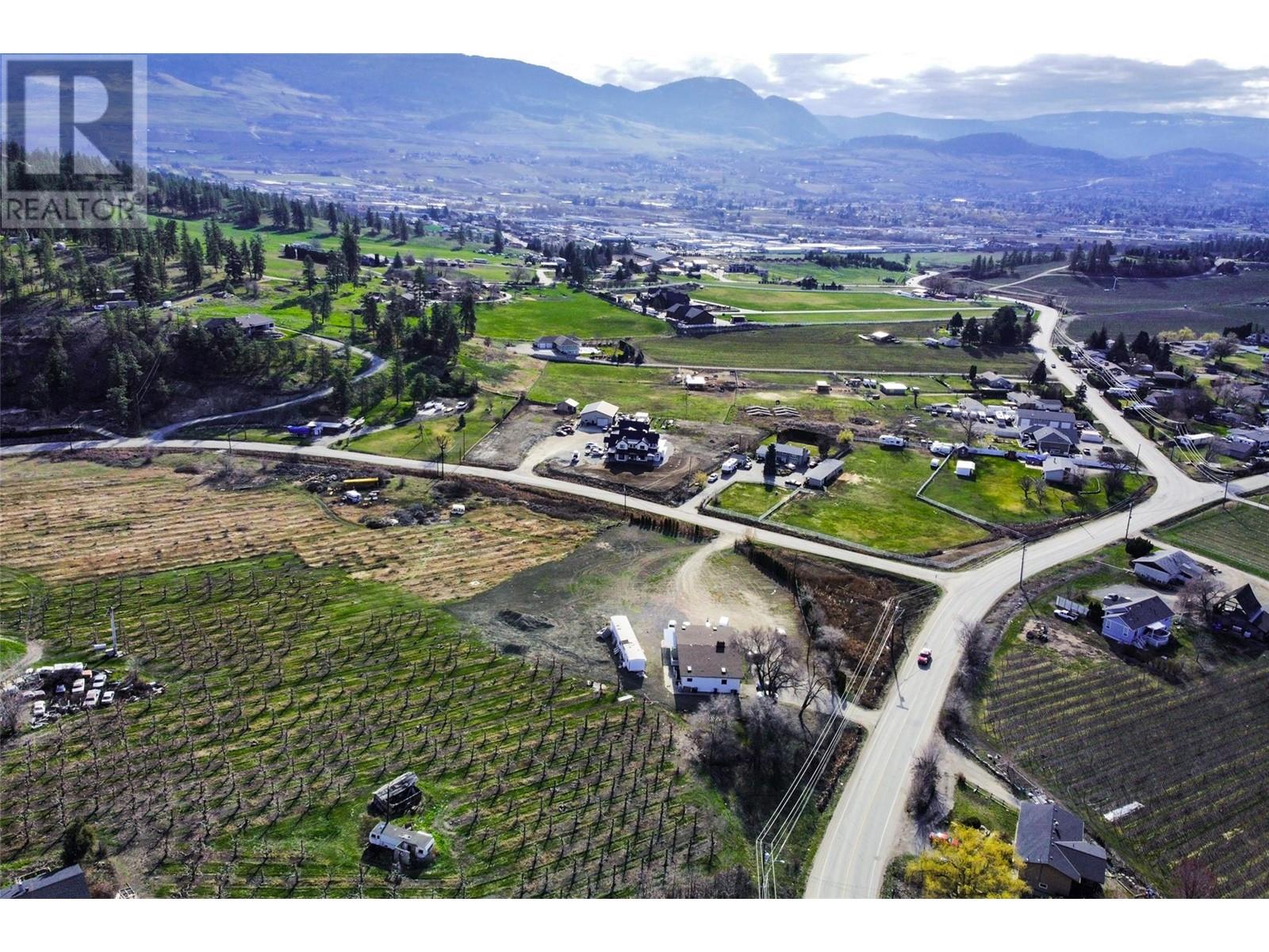 2508-2510 Sexsmith Road, Kelowna, British Columbia  V1V 2G6 - Photo 43 - 10307769