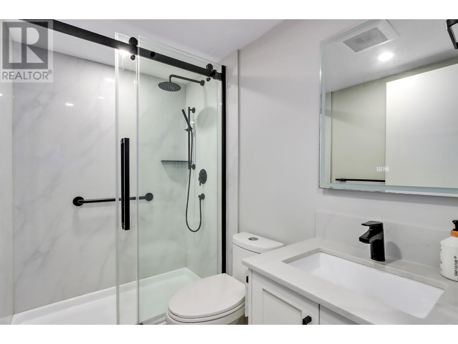702 6070 Mcmurray Avenue, Burnaby, British Columbia  V5H 4J3 - Photo 17 - R2863550