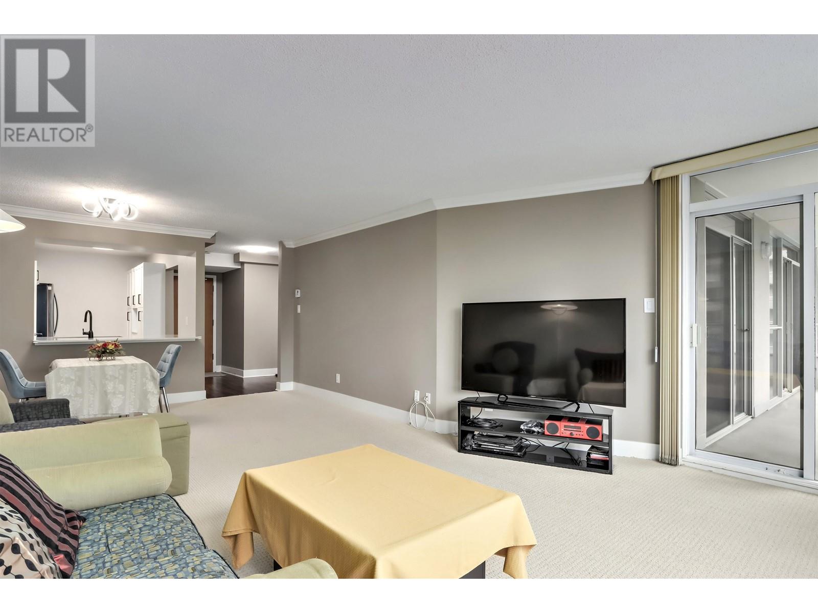 702 6070 Mcmurray Avenue, Burnaby, British Columbia  V5H 4J3 - Photo 7 - R2863550