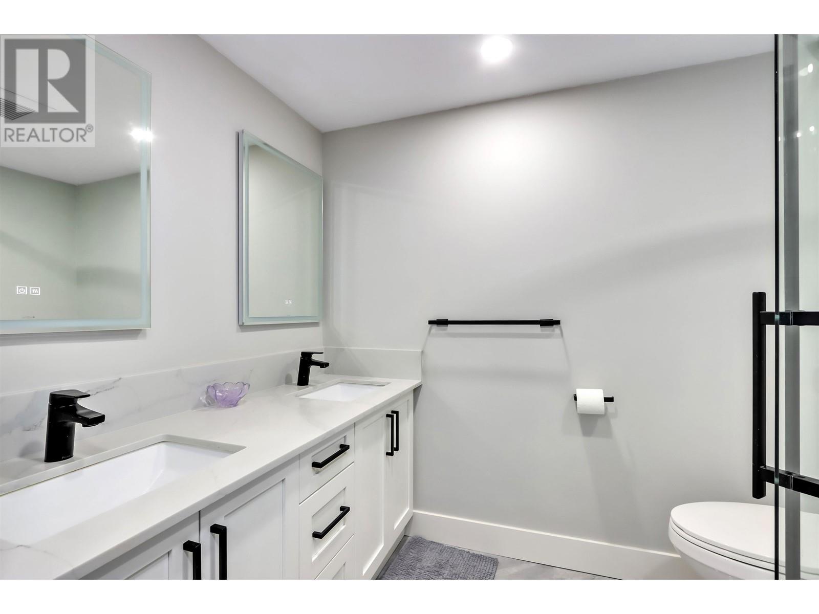 702 6070 Mcmurray Avenue, Burnaby, British Columbia  V5H 4J3 - Photo 15 - R2863550