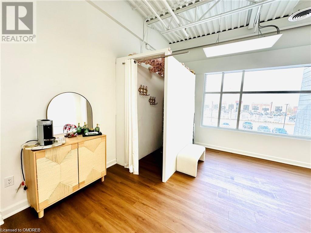 3495 Rebecca Street Unit# 214, Oakville, Ontario  L6L 0H5 - Photo 3 - 40562804