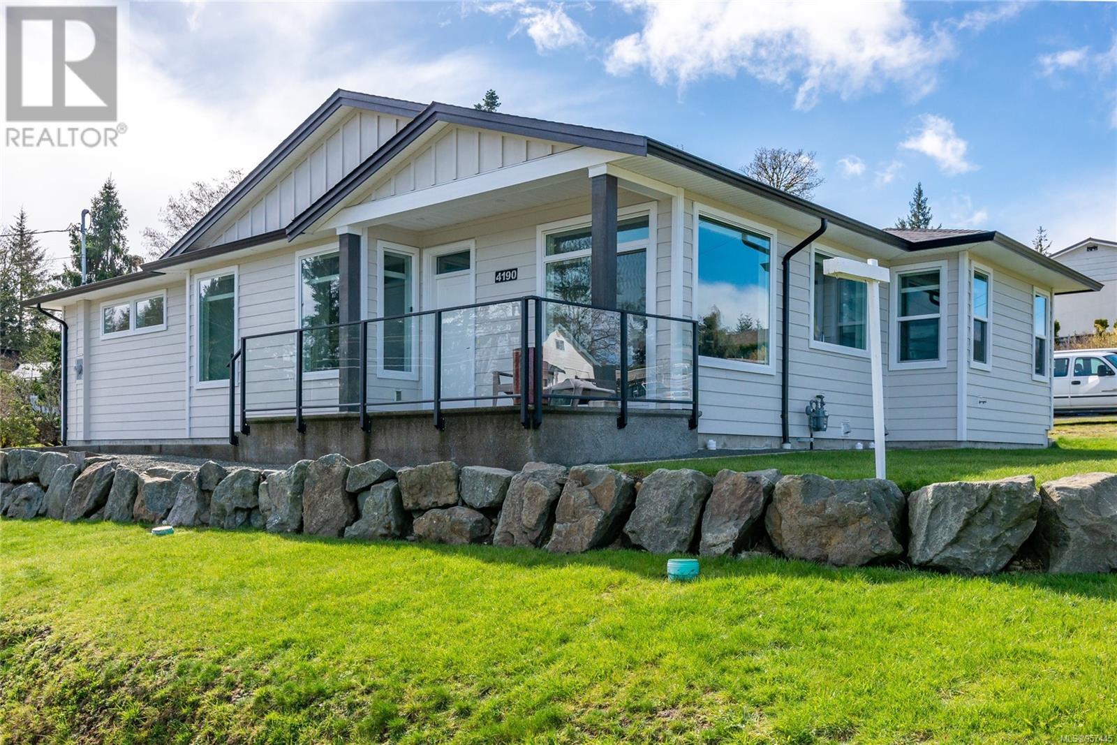 4190 Discovery Dr, campbell river, British Columbia