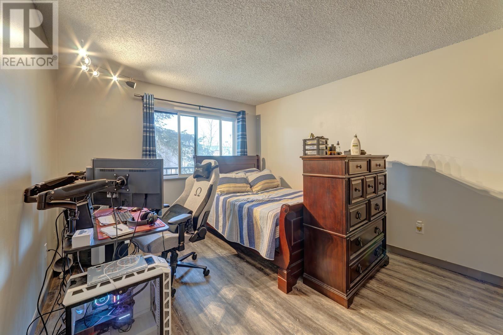 236 2033 Triumph Street, Vancouver, British Columbia  V5L 4X3 - Photo 9 - R2863652
