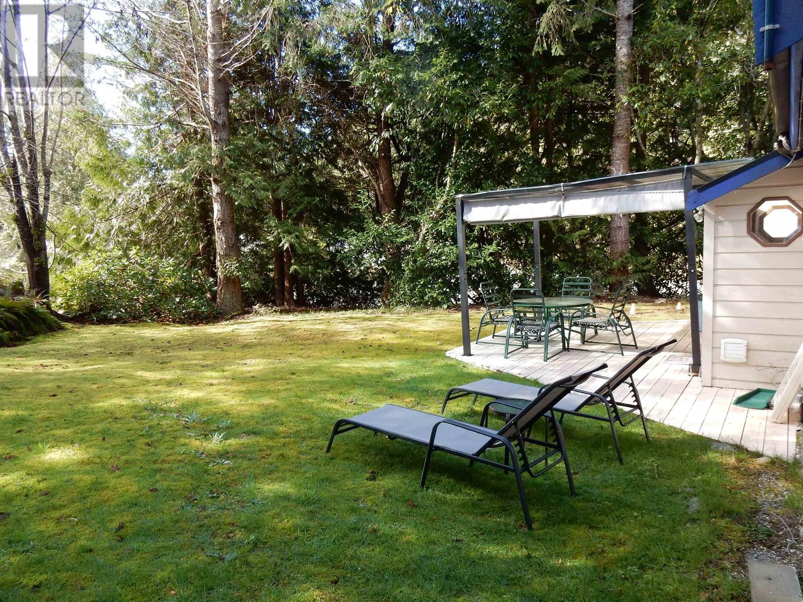 4665 Hotel Lake Road, Garden Bay, British Columbia  V0N 1S1 - Photo 21 - R2863580