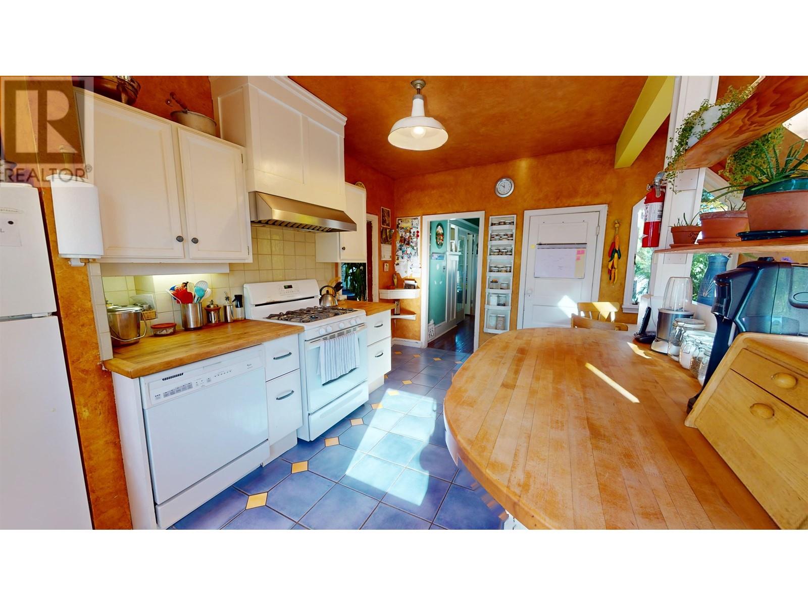 346 Webber Avenue, Vancouver, British Columbia  V5V 2G5 - Photo 11 - R2863600