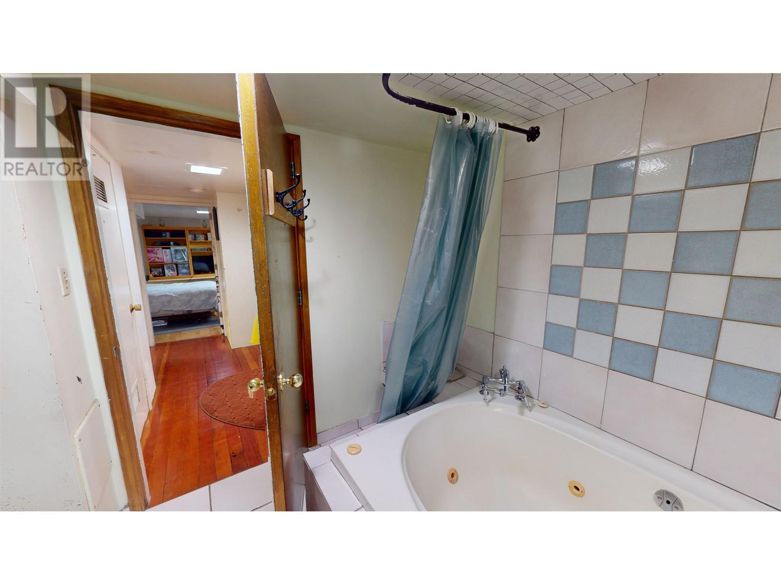 346 Webber Avenue, Vancouver, British Columbia  V5V 2G5 - Photo 26 - R2863600