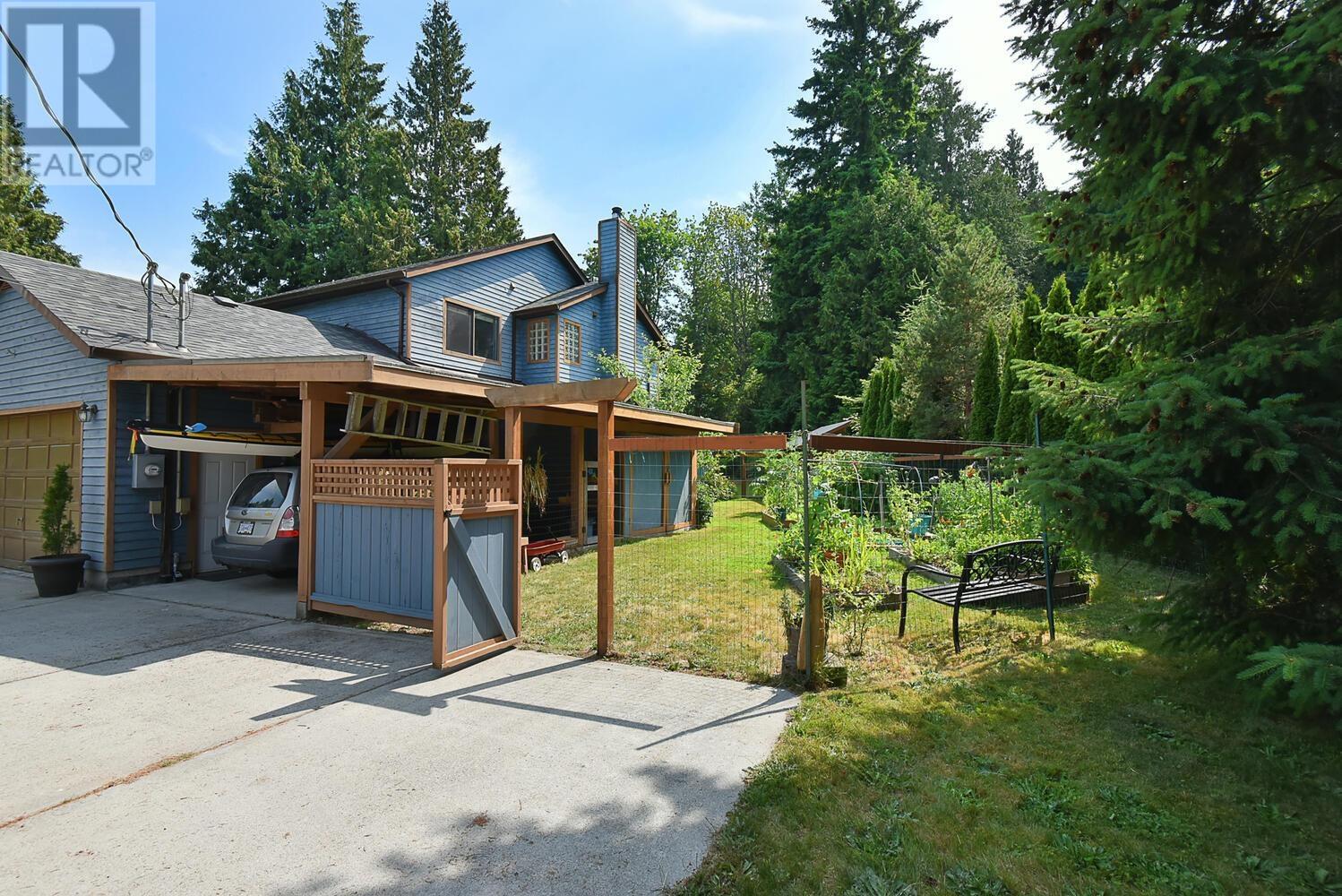 7865 Lohn Road, Halfmoon Bay, British Columbia  V7Z 1C5 - Photo 35 - R2863641