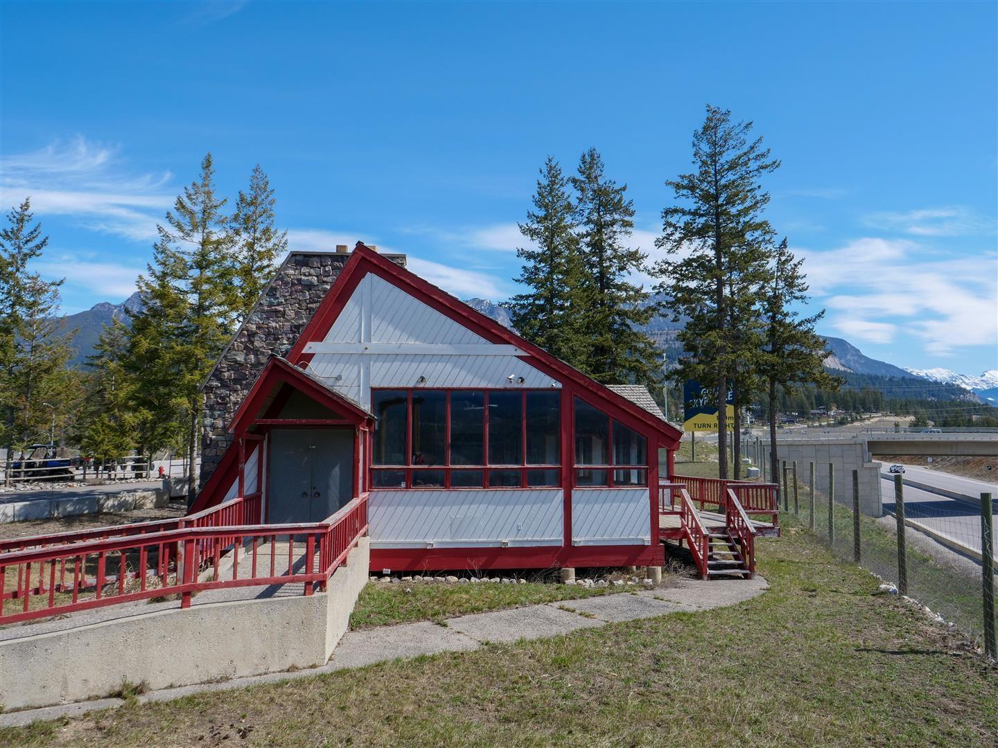 101 Golden Donald, West & North Highway 1, British Columbia  V0A 1H0 - Photo 3 - 2475749