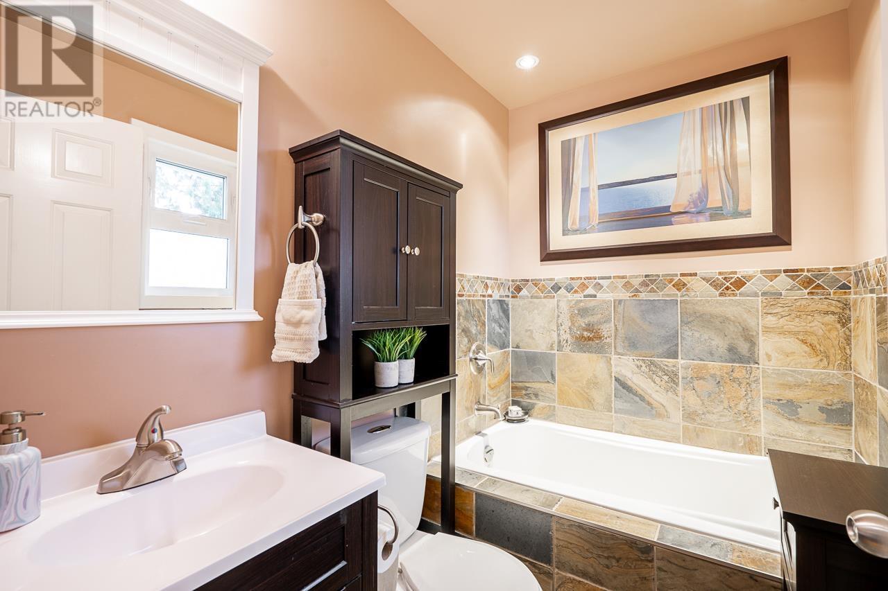 12343 Carlton Street, Maple Ridge, British Columbia  V2X 5C4 - Photo 17 - R2863646