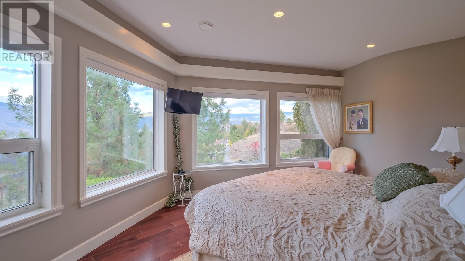 136 Sumac Ridge Drive Summerland