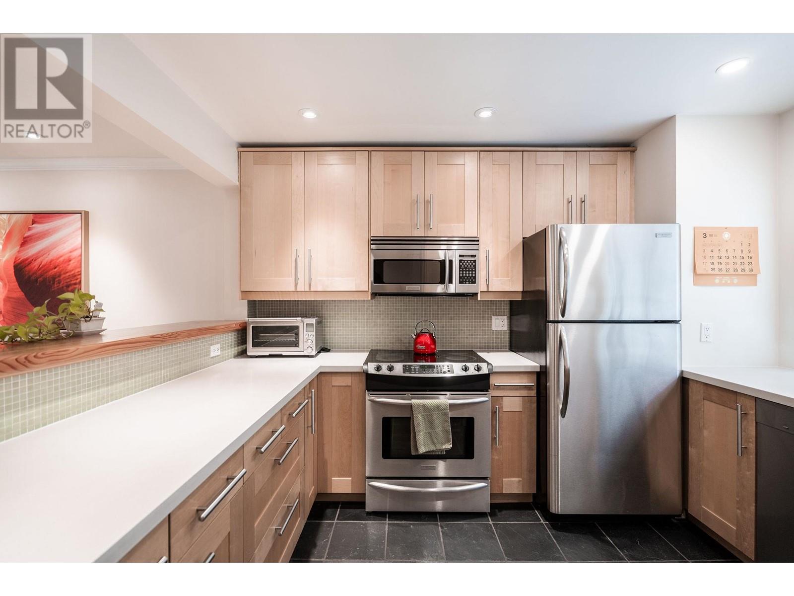 8 241 E 4th Street, North Vancouver, British Columbia  V7L 1J1 - Photo 16 - R2863688