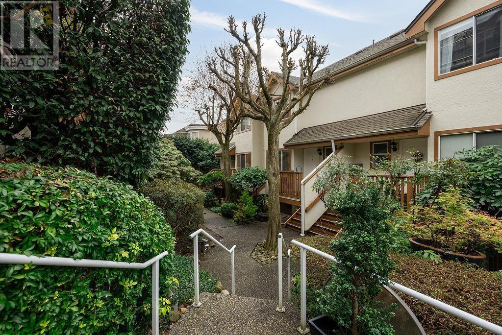 8 241 E 4th Street, North Vancouver, British Columbia  V7L 1J1 - Photo 6 - R2863688