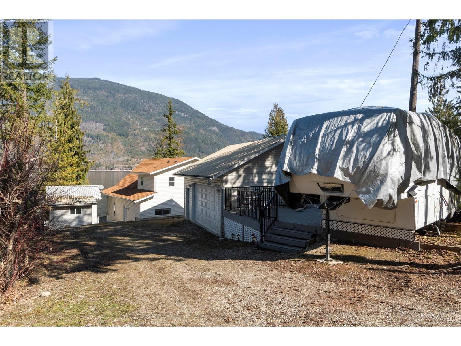 6300 Armstrong Road Unit# 3, Eagle Bay, British Columbia  V0E 1T0 - Photo 37 - 10308355