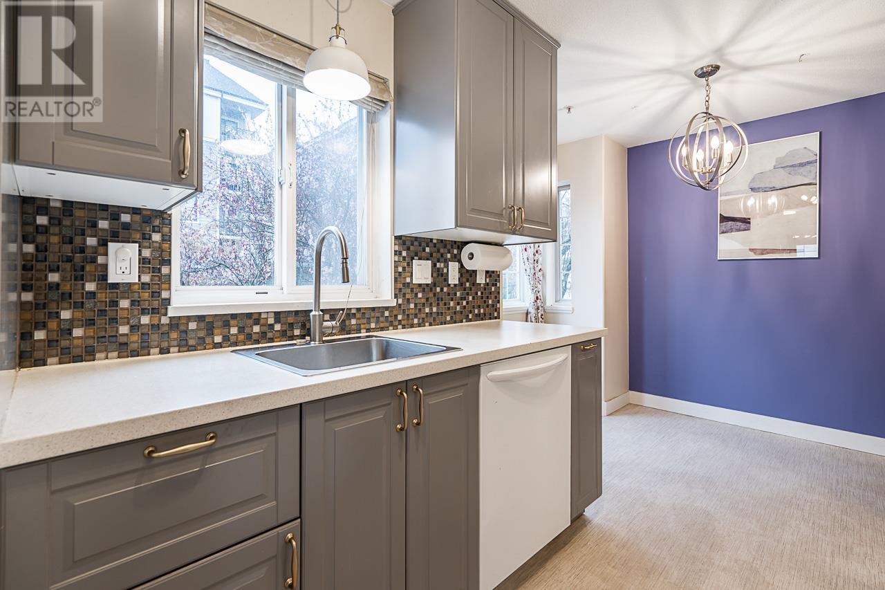 6 205 Lebleu Street, Coquitlam, British Columbia  V3K 6Z5 - Photo 8 - R2862965